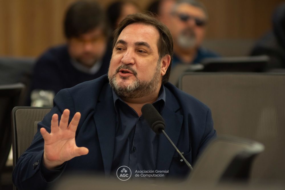 Ezequiel Tosco — Secretario General AGC