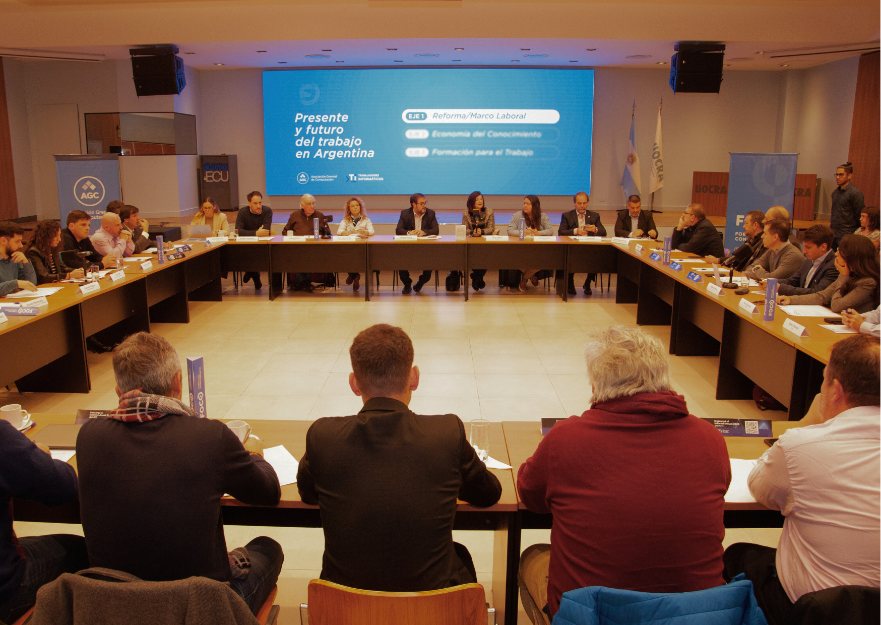 Lanzamos FoCo - Foro del Conocimiento: “Presente y futuro del trabajo en Argentina”