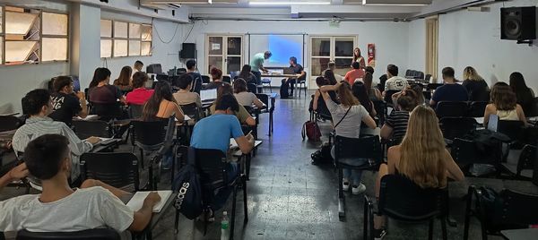 Estuvimos en la Universidad de La Plata hablando sobre el sindicato IT