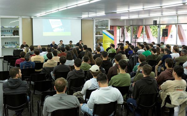 AGC en Tandil: participamos del conversatorio “IA y el futuro del trabajo informático"